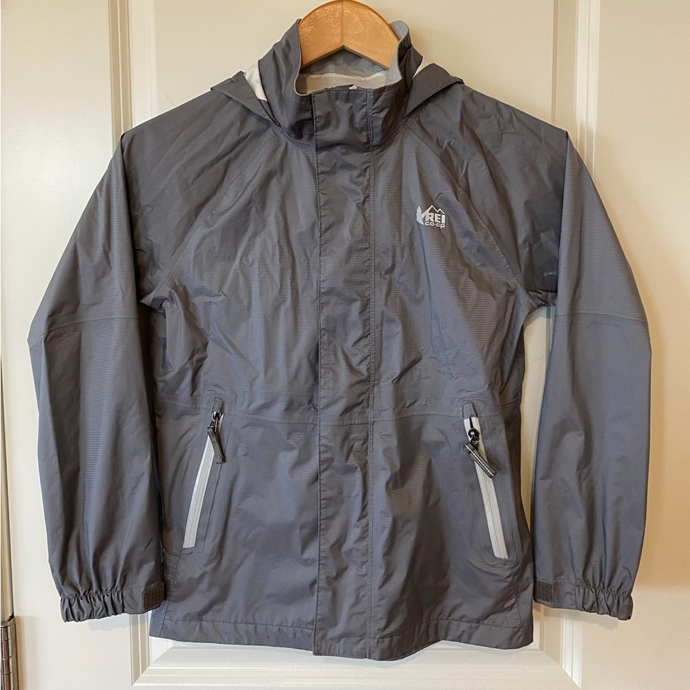 REI Kids Charcoal Raincoat Size 10-12